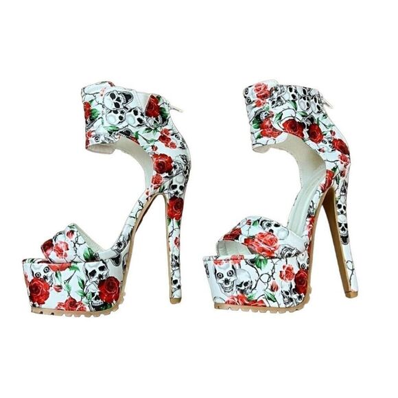 Ami Clubwear Skulls and Roses Platform Heels - Picture 3 of 8